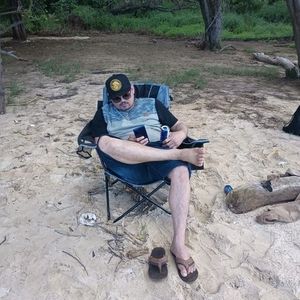 Meet your Posher, Fray